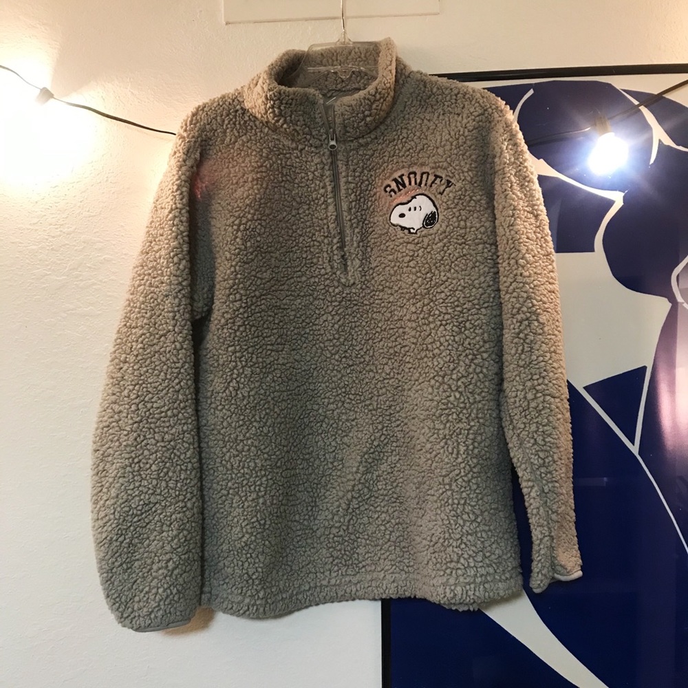 Peanuts Snoopy Pullover